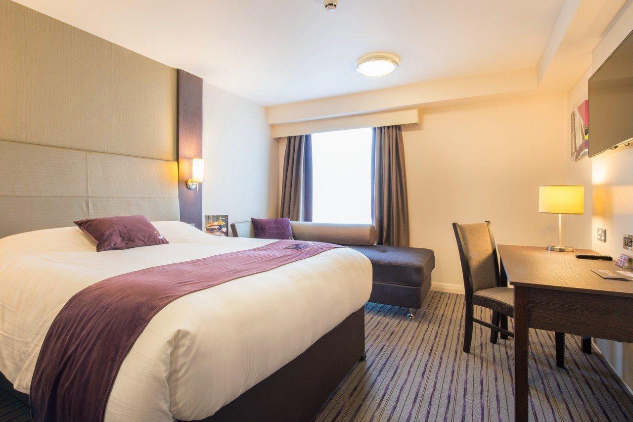 Premier Inn Cambridge City Centre Exterior foto