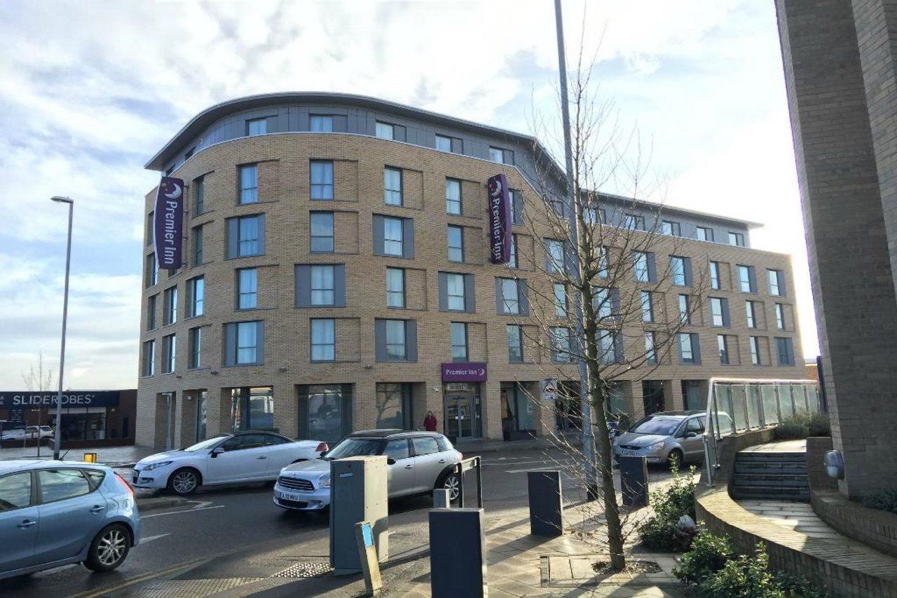 Premier Inn Cambridge City Centre Exterior foto